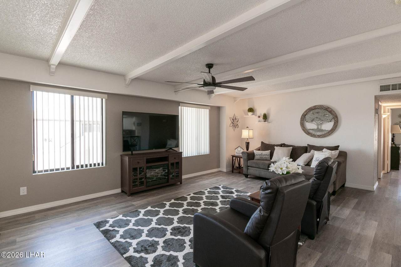 https://bt-photos.global.ssl.fastly.net/lakehavasu/1280_boomver_2_1041324-2.jpg