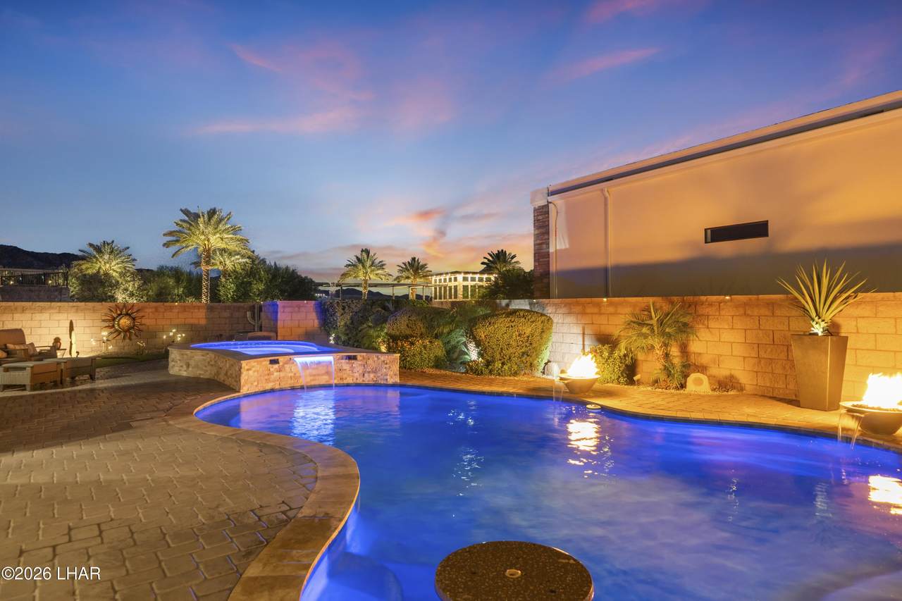 https://bt-photos.global.ssl.fastly.net/lakehavasu/1280_boomver_2_1041473-2.jpg