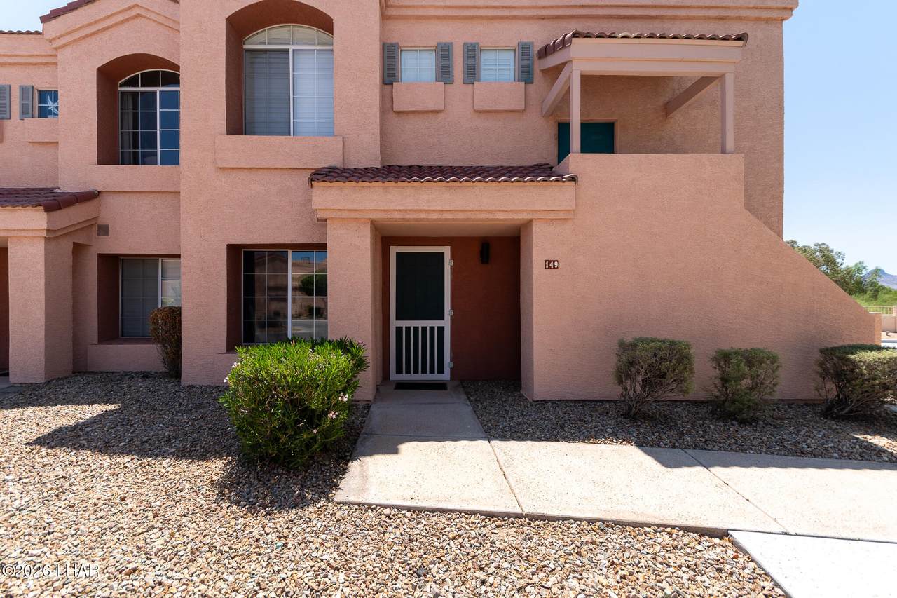1650 Smoketree Ave - Photo 1