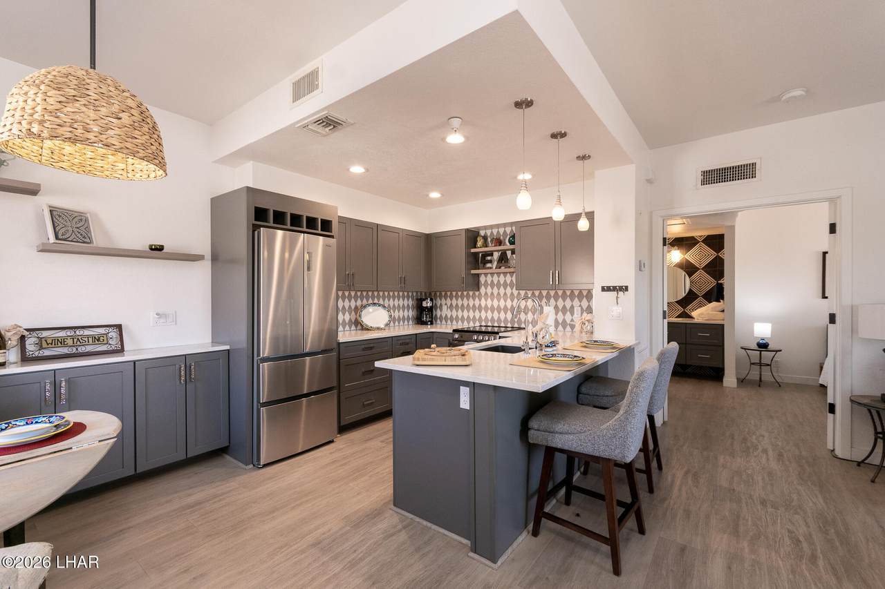 https://bt-photos.global.ssl.fastly.net/lakehavasu/1280_boomver_2_1041486-2.jpg