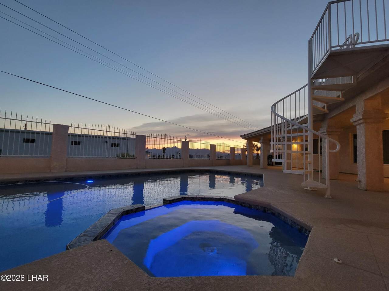 https://bt-photos.global.ssl.fastly.net/lakehavasu/1280_boomver_2_1041500-2.jpg