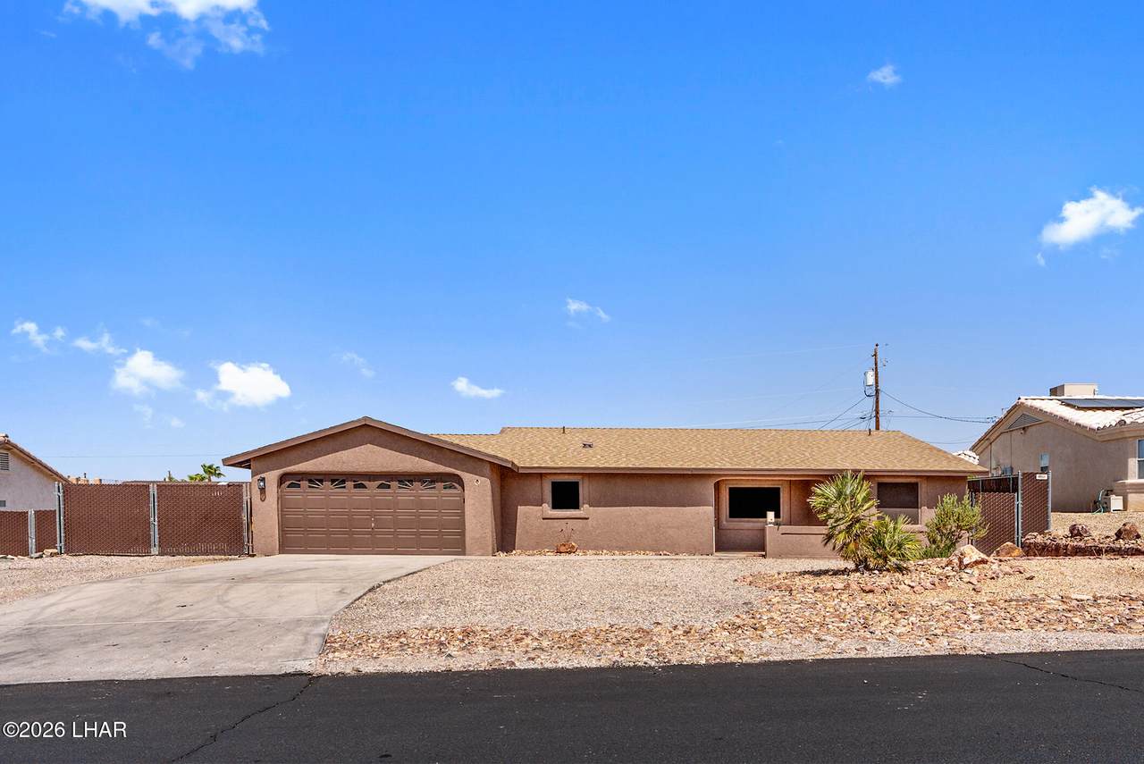 3625 Stanford Dr - Photo 1