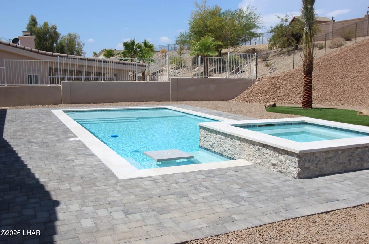 https://bt-photos.global.ssl.fastly.net/lakehavasu/1280_boomver_1_1041890-2.jpg