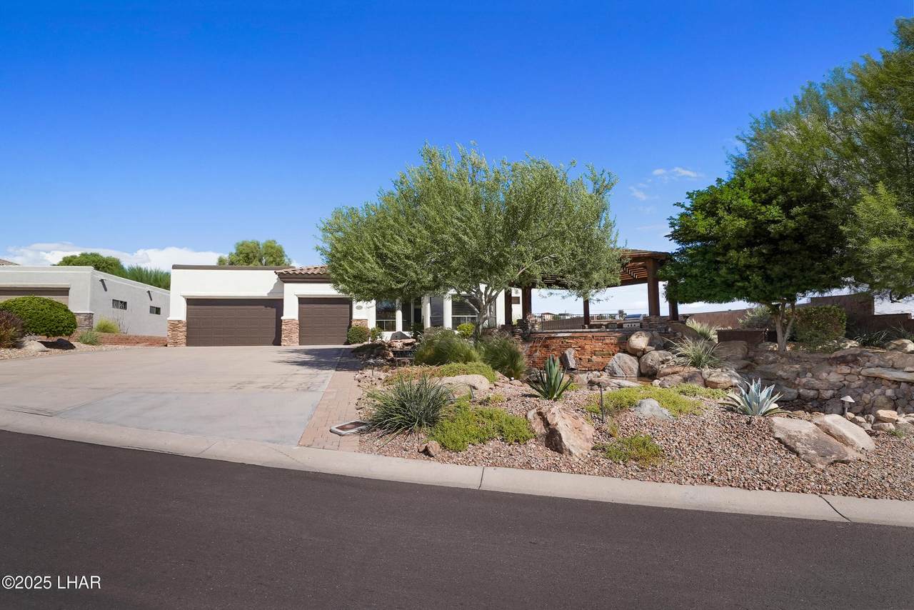 https://bt-photos.global.ssl.fastly.net/lakehavasu/1280_boomver_2_1041958-2.jpg