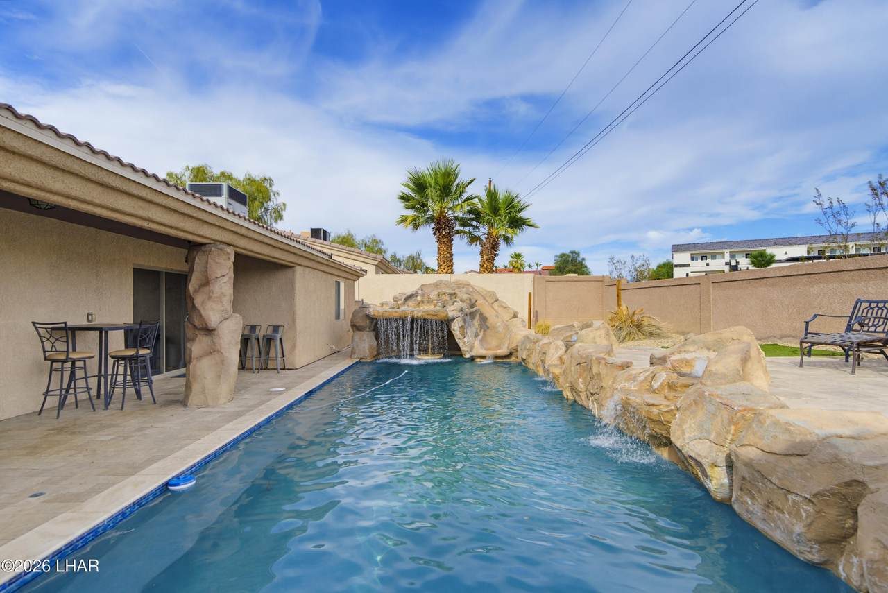 https://bt-photos.global.ssl.fastly.net/lakehavasu/1280_boomver_2_1042121-2.jpg