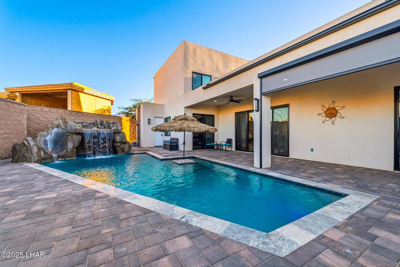 https://bt-photos.global.ssl.fastly.net/lakehavasu/1280_boomver_1_1042146-2.jpg