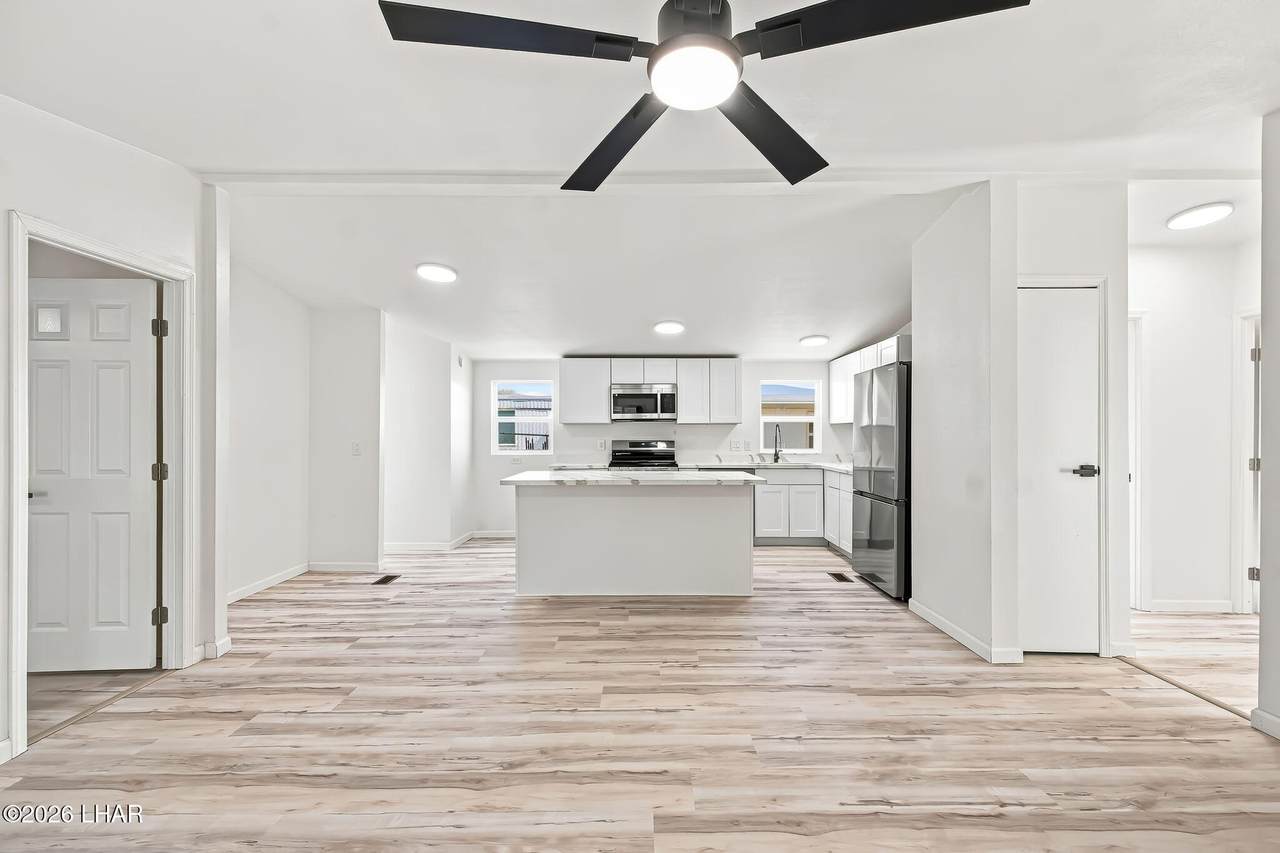 1719 Bluebonnet Blvd - Photo 1