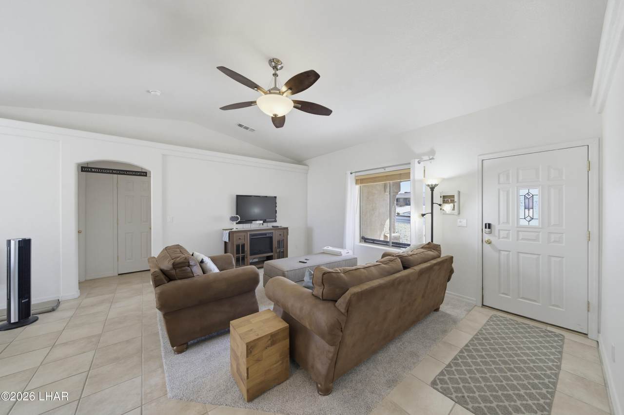 https://bt-photos.global.ssl.fastly.net/lakehavasu/1280_boomver_2_1042338-2.jpg
