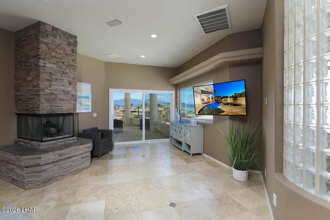 https://bt-photos.global.ssl.fastly.net/lakehavasu/1280_boomver_3_1042339-2.jpg