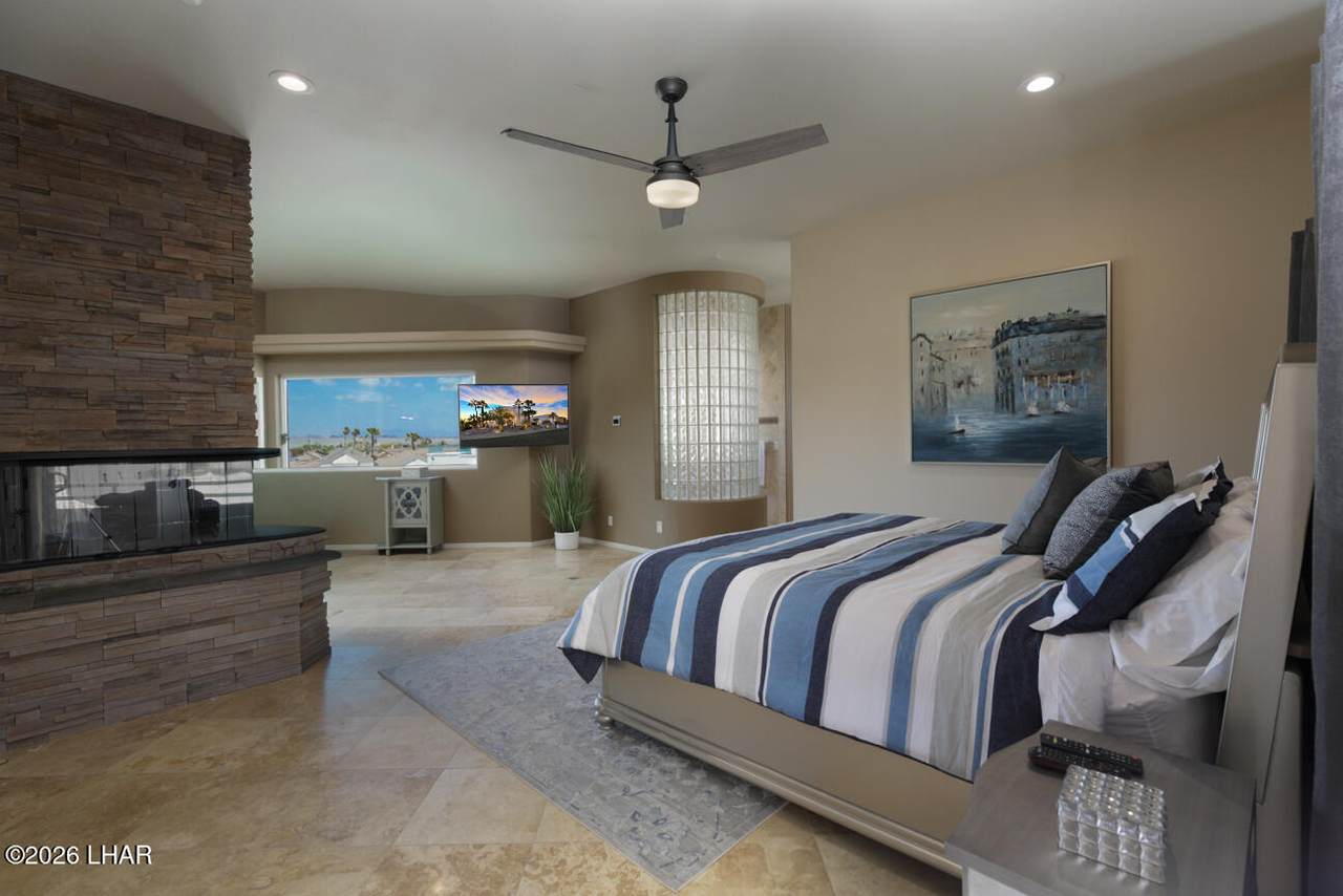 https://bt-photos.global.ssl.fastly.net/lakehavasu/1280_boomver_3_1042339-2.jpg