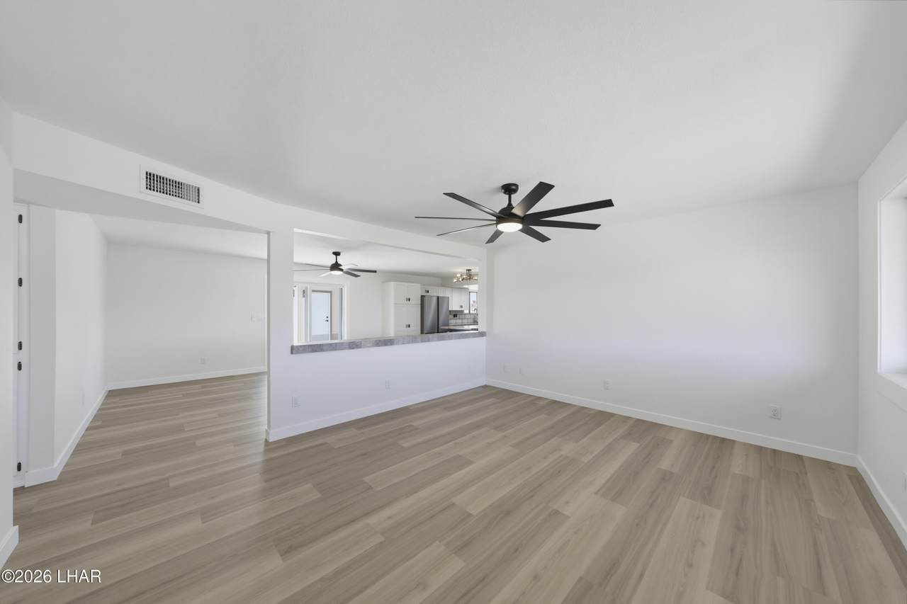 https://bt-photos.global.ssl.fastly.net/lakehavasu/1280_boomver_2_1042518-2.jpg
