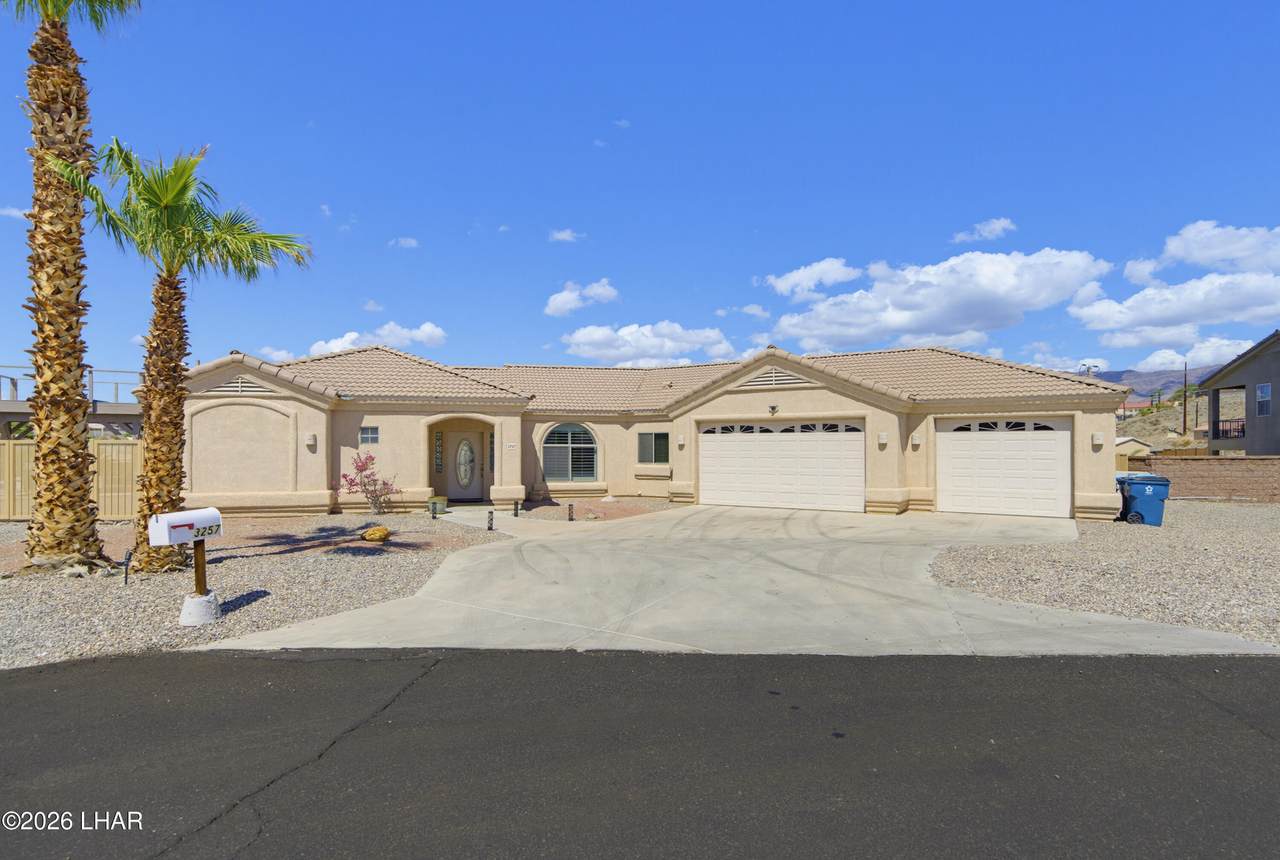 3257 Palo Verde Circle - Photo 1