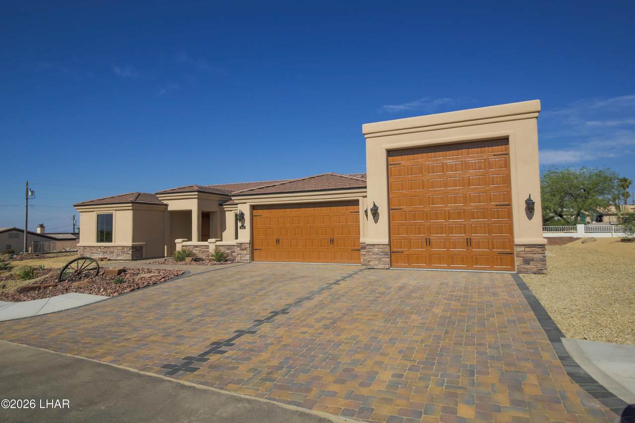 https://bt-photos.global.ssl.fastly.net/lakehavasu/1280_boomver_2_937179-2.jpg