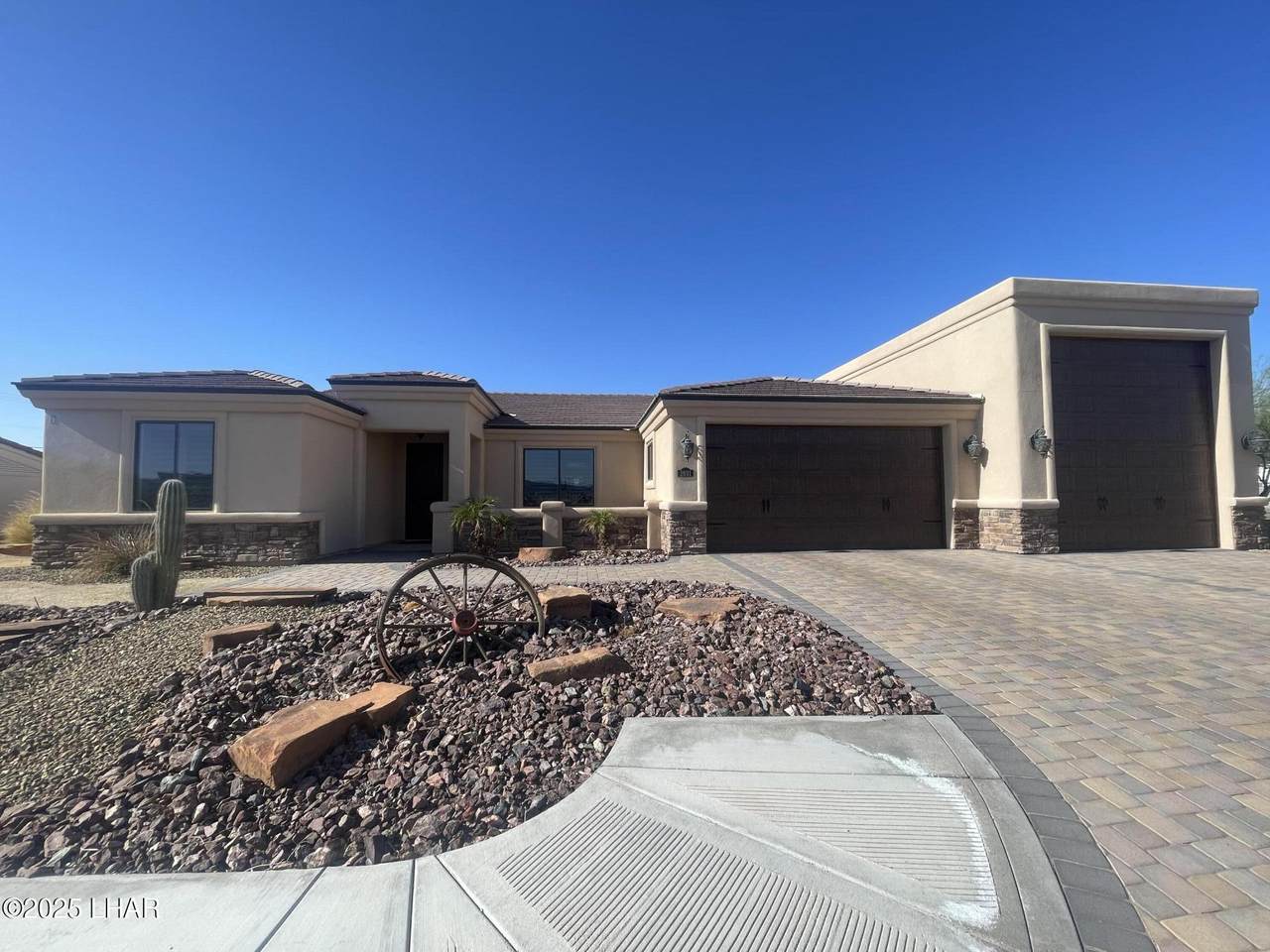 https://bt-photos.global.ssl.fastly.net/lakehavasu/1280_boomver_2_937179-2.jpg