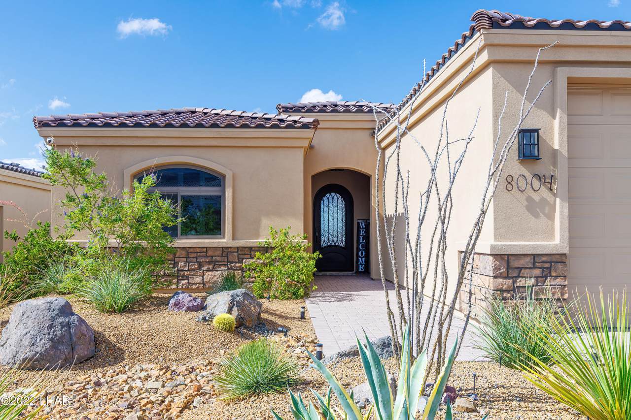 8004 Corte Del Lago - Photo 1