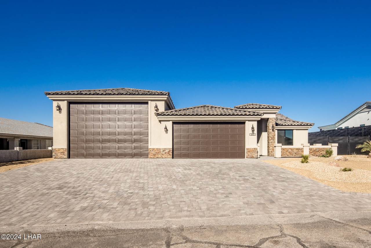 545 Jones Dr - Photo 1