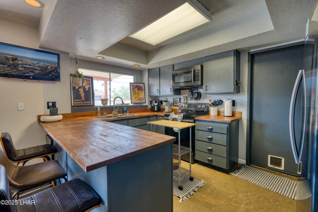 https://bt-photos.global.ssl.fastly.net/lakehavasu/1280_boomver_3_1033208-2.jpg