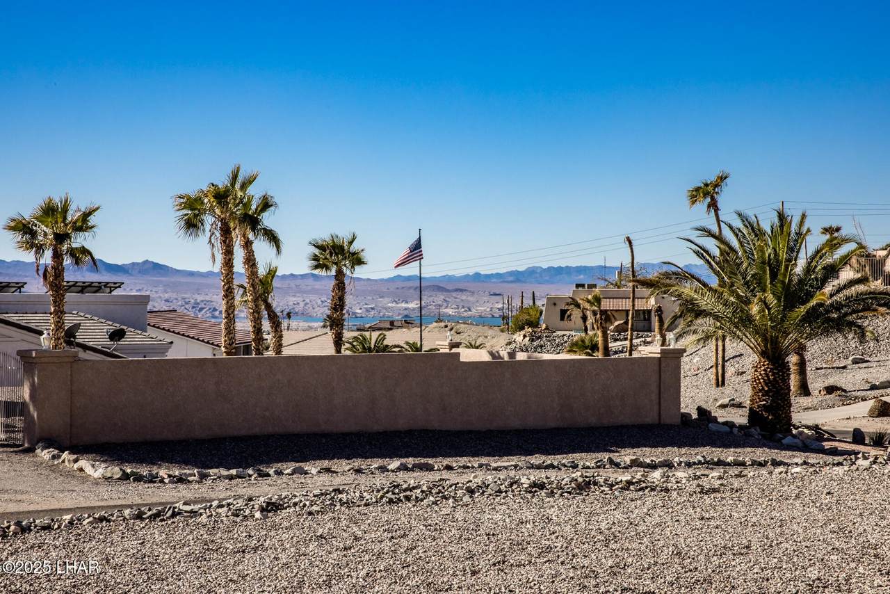 https://bt-photos.global.ssl.fastly.net/lakehavasu/1280_boomver_2_1033598-2.jpg