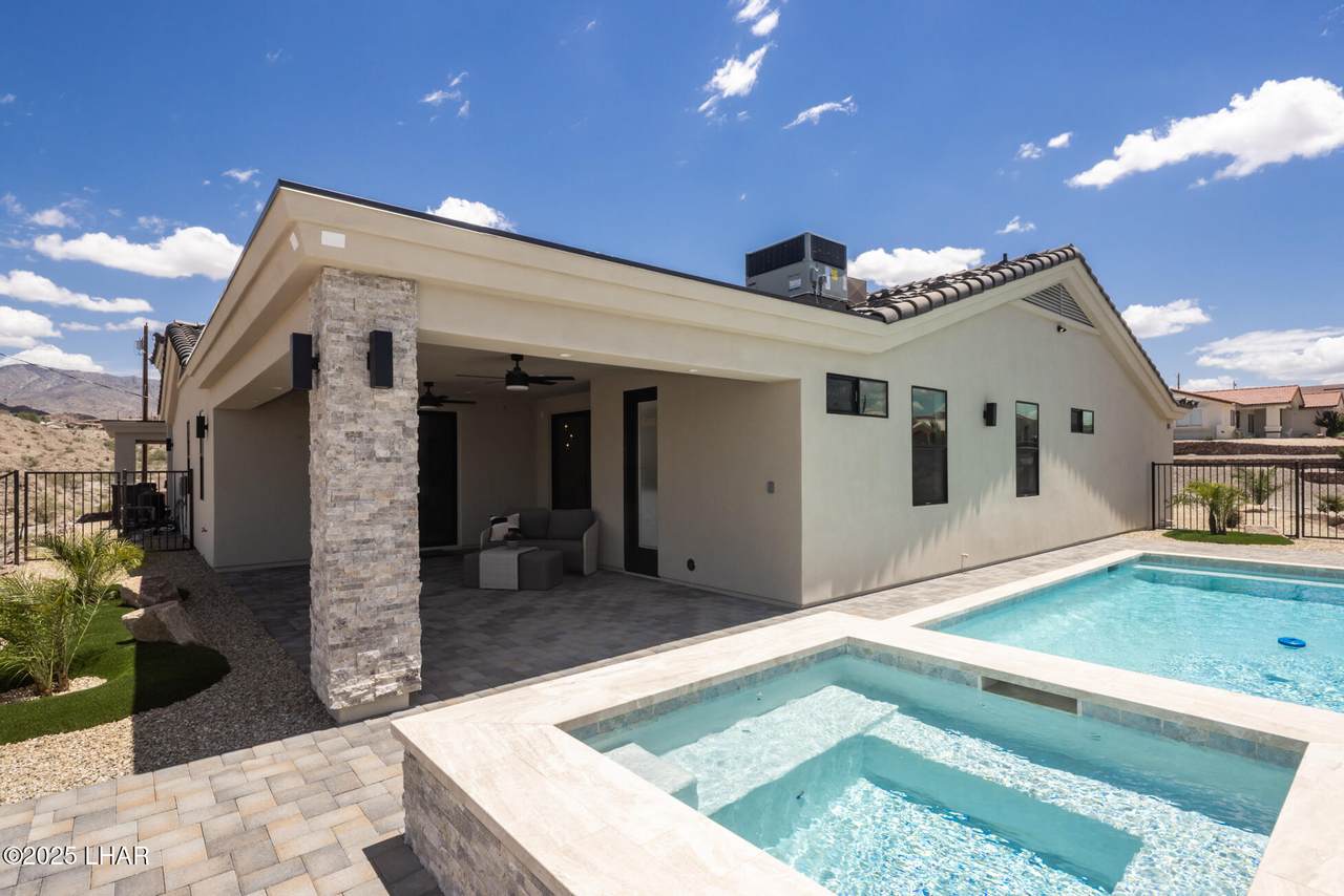 3691 Yazoo Dr - Photo 1