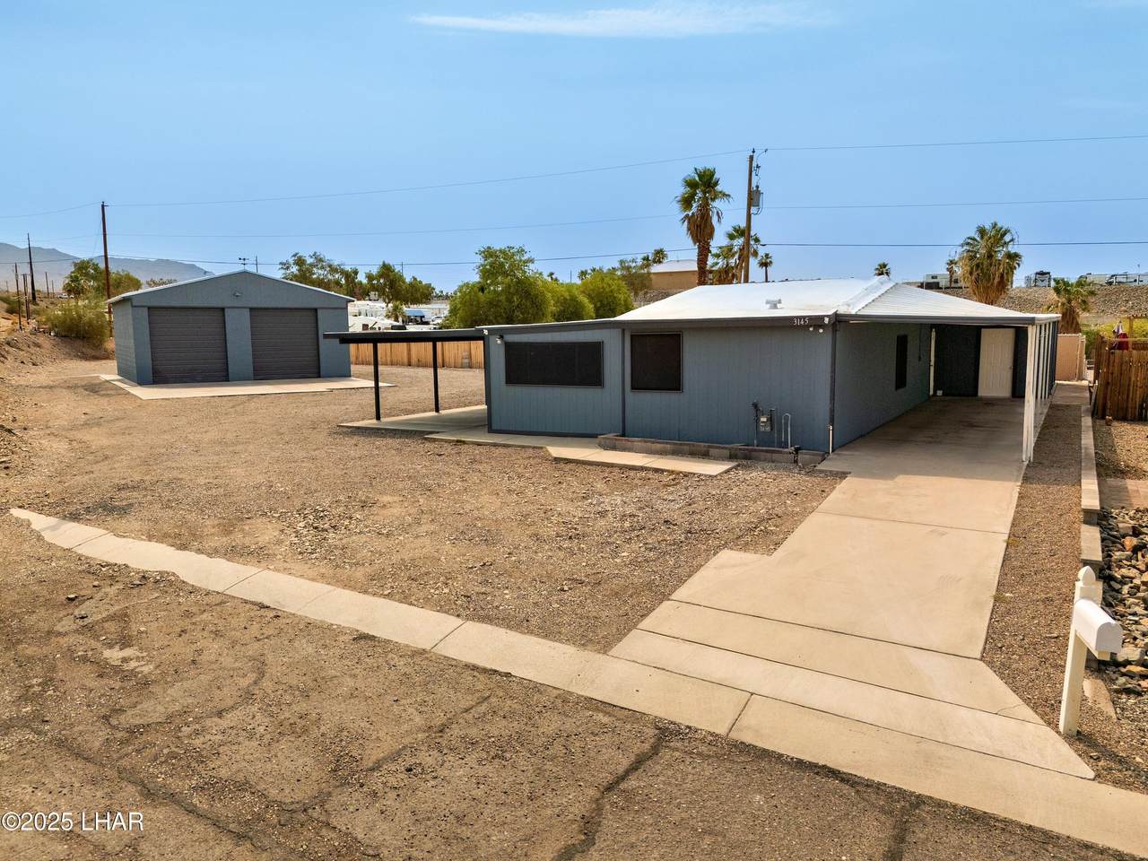 3145 Mescalero Dr - Photo 1