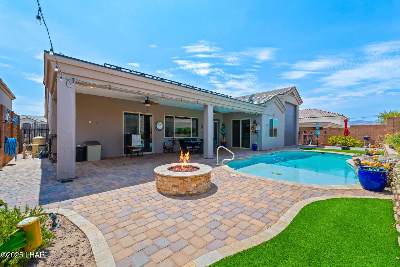 1873 Savannah Bend - Photo 1