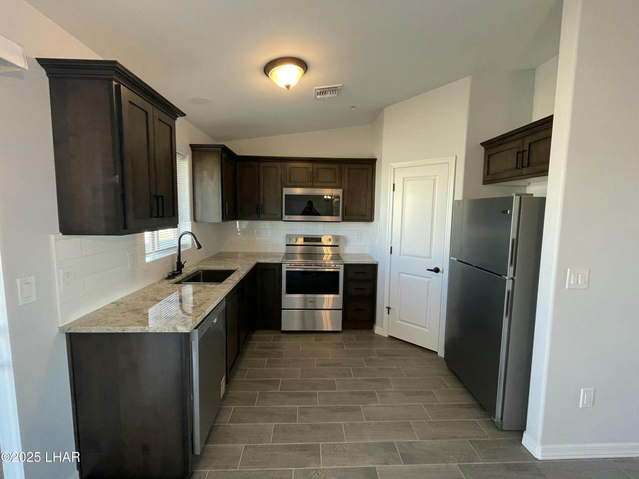 https://bt-photos.global.ssl.fastly.net/lakehavasu/1280_boomver_3_1037106-2.jpg