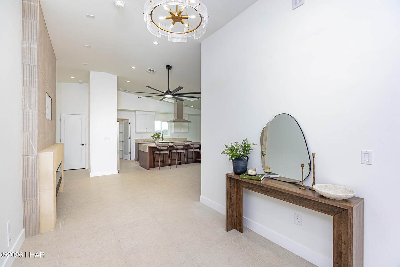 https://bt-photos.global.ssl.fastly.net/lakehavasu/1280_boomver_4_1037114-2.jpg