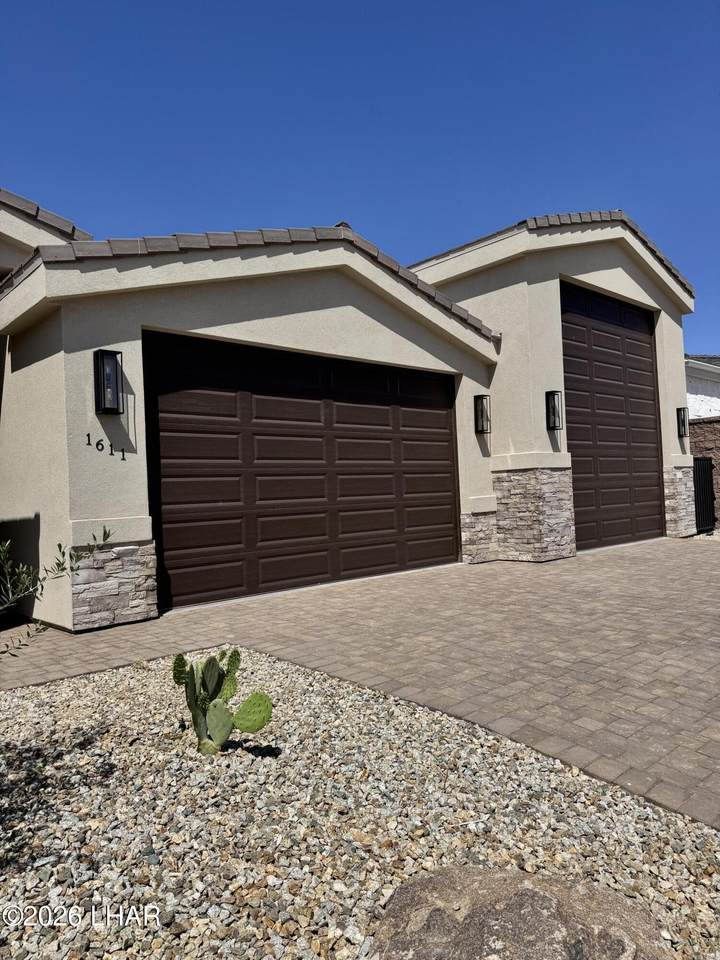https://bt-photos.global.ssl.fastly.net/lakehavasu/1280_boomver_3_1037452-2.jpg