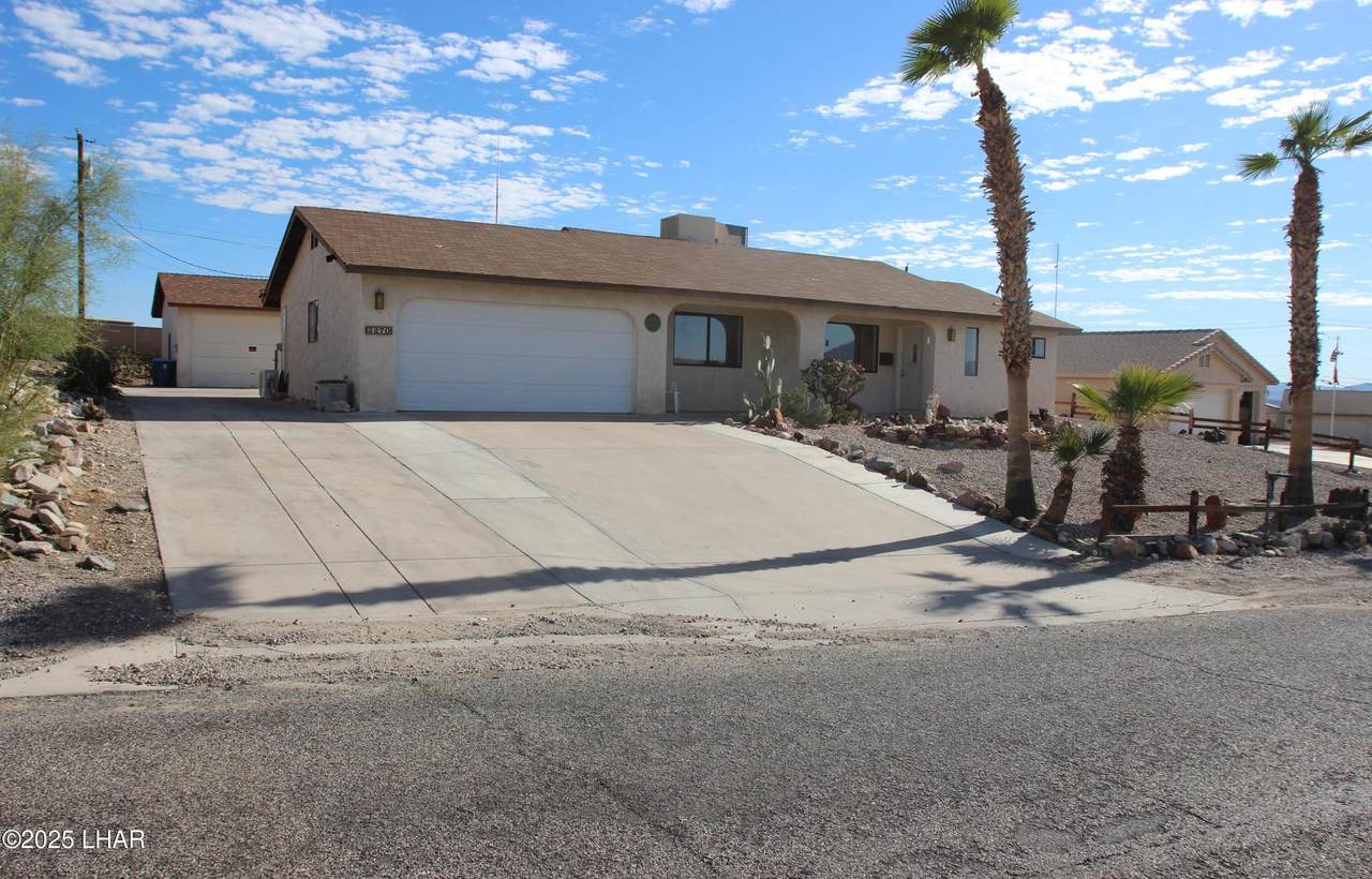 2270 Constellation Dr - Photo 1