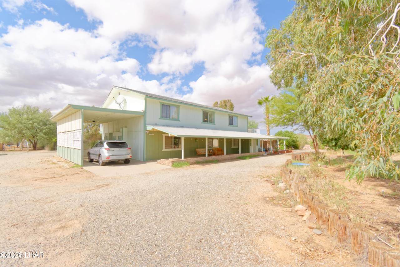 25388 Pendleton Way - Photo 1