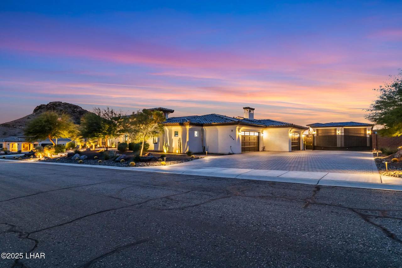 https://bt-photos.global.ssl.fastly.net/lakehavasu/1280_boomver_3_1037725-2.jpg