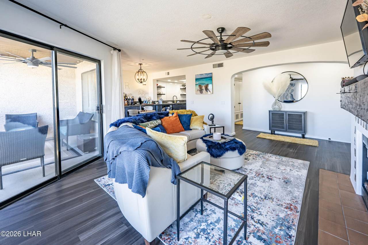 https://bt-photos.global.ssl.fastly.net/lakehavasu/1280_boomver_3_1039737-2.jpg