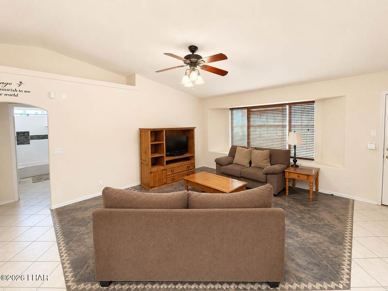 https://bt-photos.global.ssl.fastly.net/lakehavasu/1280_boomver_1_1040144-2.jpg
