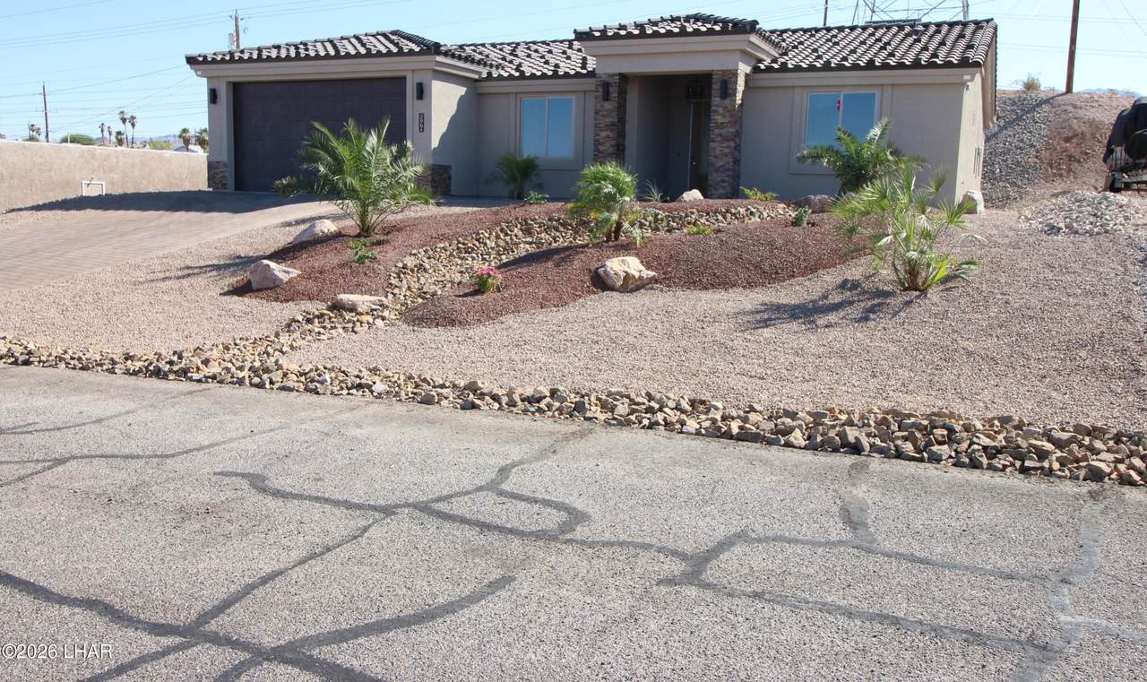 https://bt-photos.global.ssl.fastly.net/lakehavasu/1280_boomver_3_1040519-2.jpg