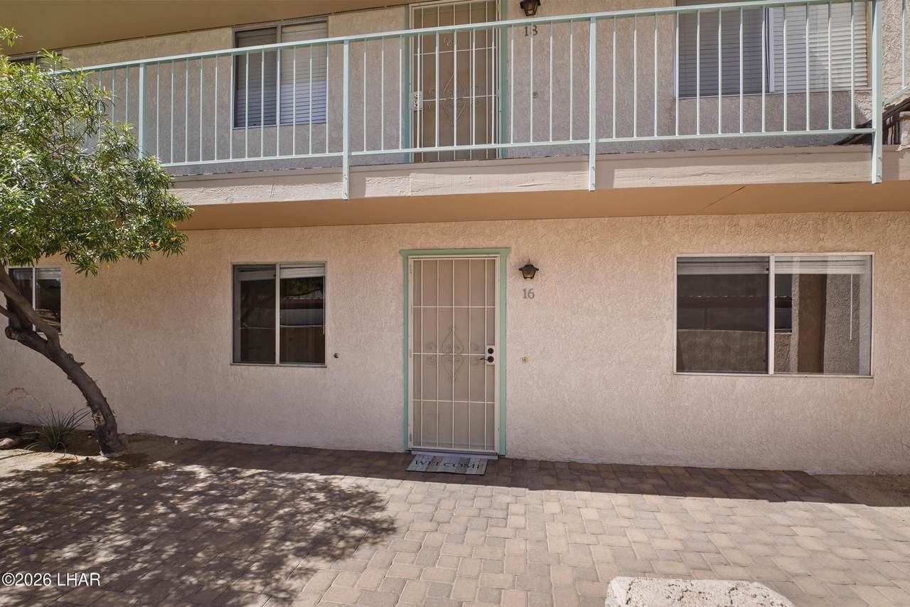 2281 Mcculloch Blvd - Photo 1