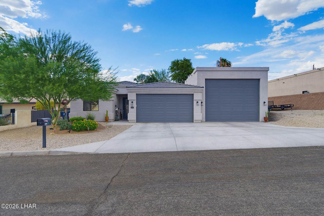 https://bt-photos.global.ssl.fastly.net/lakehavasu/1280_boomver_3_1040992-2.jpg
