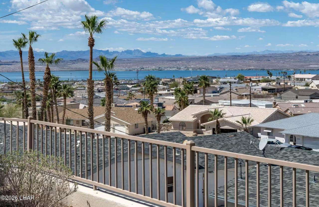 https://bt-photos.global.ssl.fastly.net/lakehavasu/1280_boomver_3_1041008-2.jpg