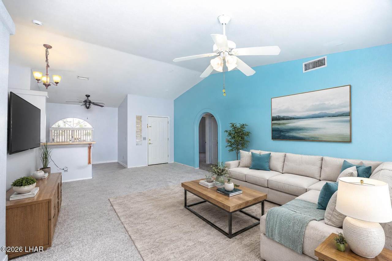1127 Kibbey Dr - Photo 1