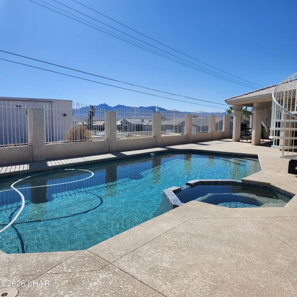 https://bt-photos.global.ssl.fastly.net/lakehavasu/1280_boomver_2_1041500-2.jpg