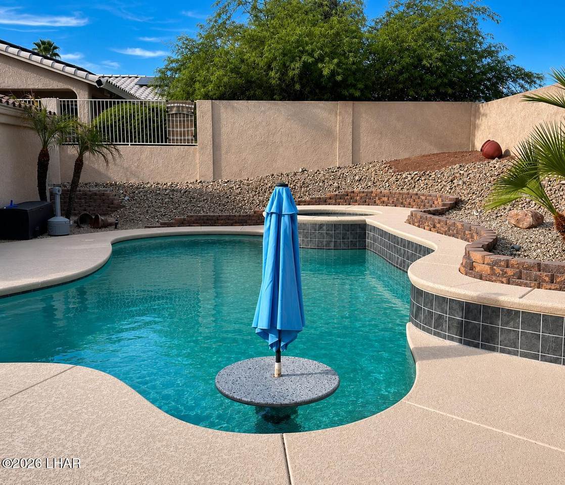 https://bt-photos.global.ssl.fastly.net/lakehavasu/1280_boomver_3_1042074-2.jpg