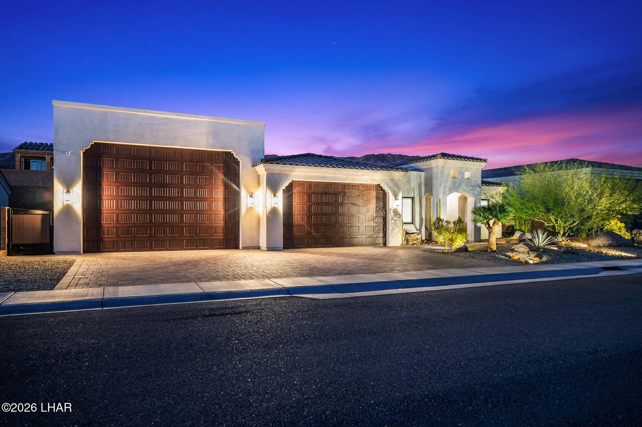 8009 Corte De Las Colinas - Photo 1