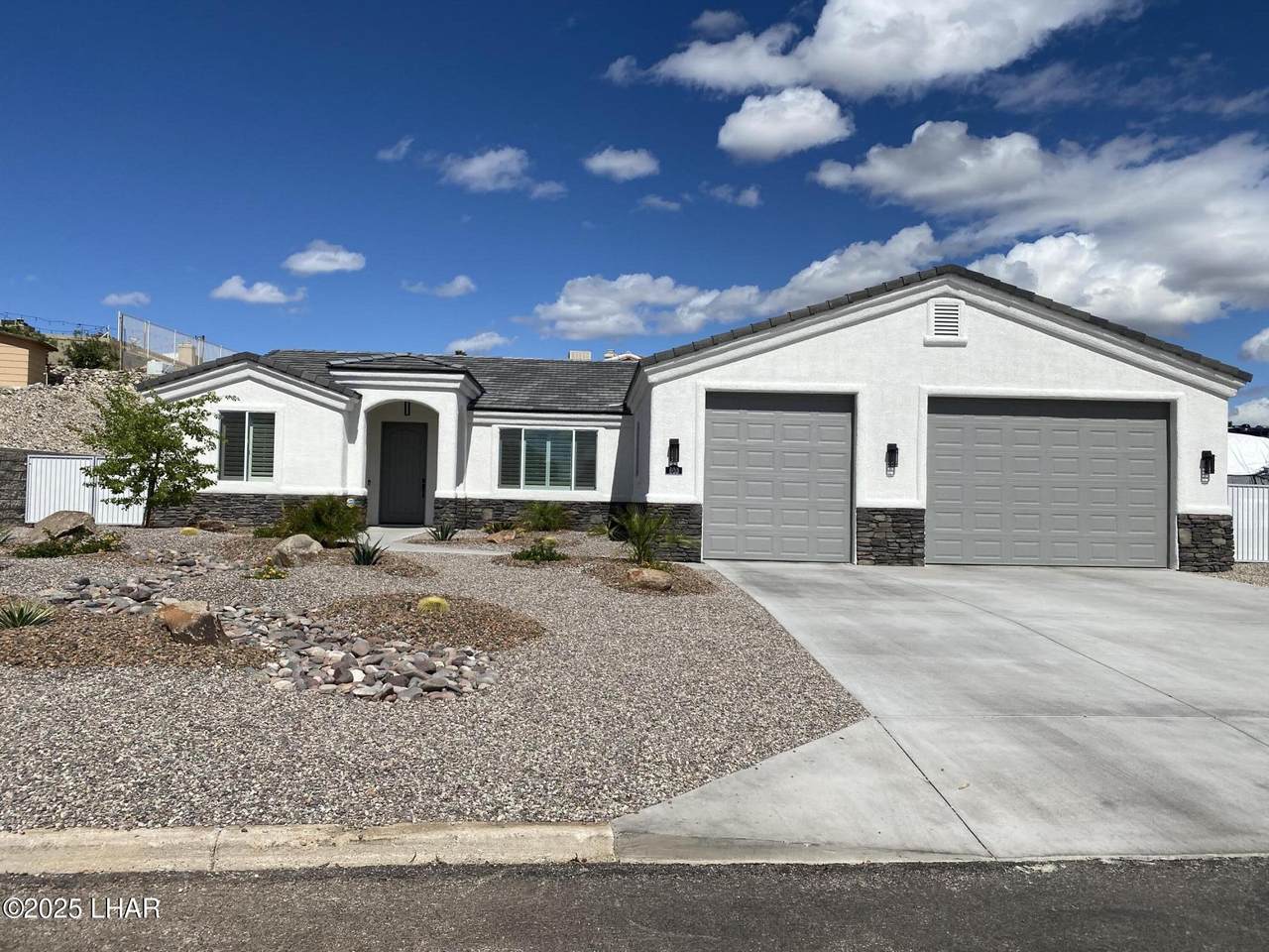 1700 On Your Level Lot - Photo 1