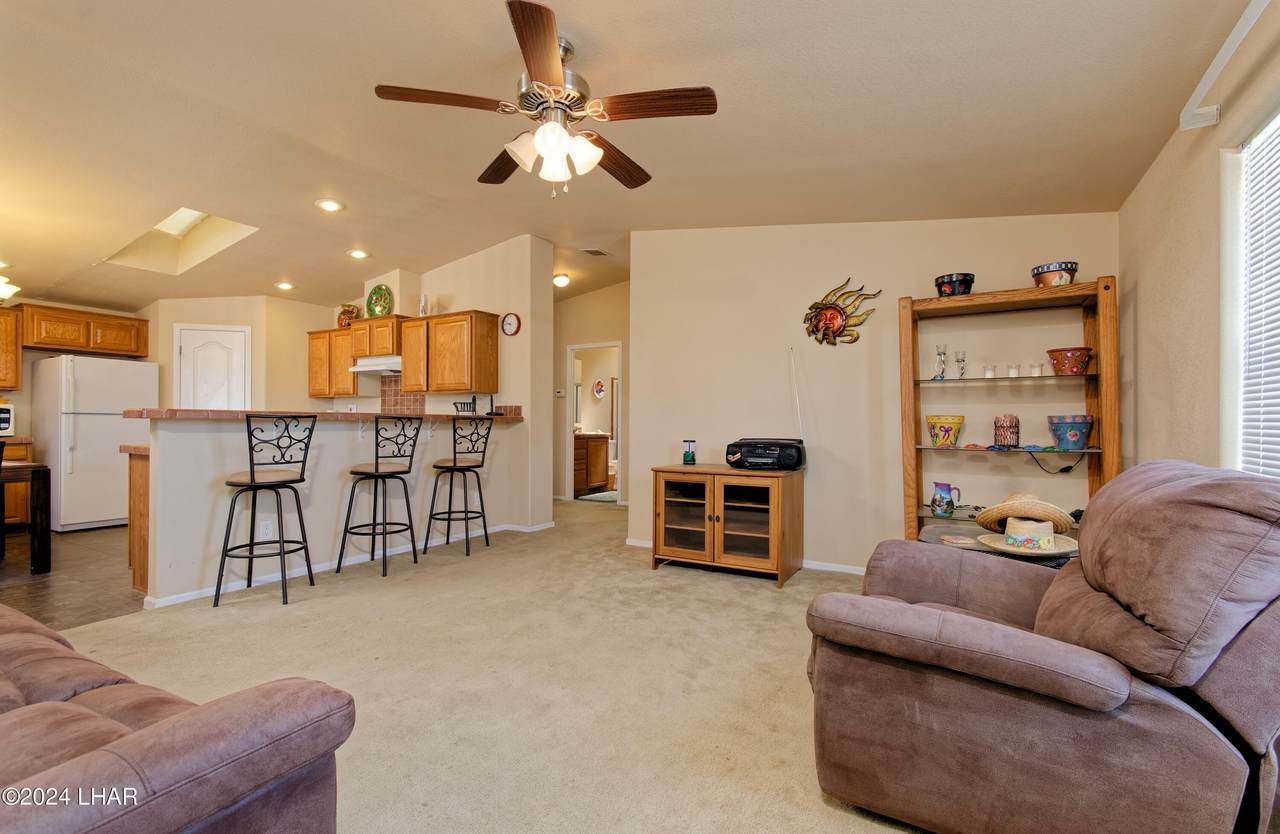 https://bt-photos.global.ssl.fastly.net/lakehavasu/1280_boomver_4_1031329-2.jpg