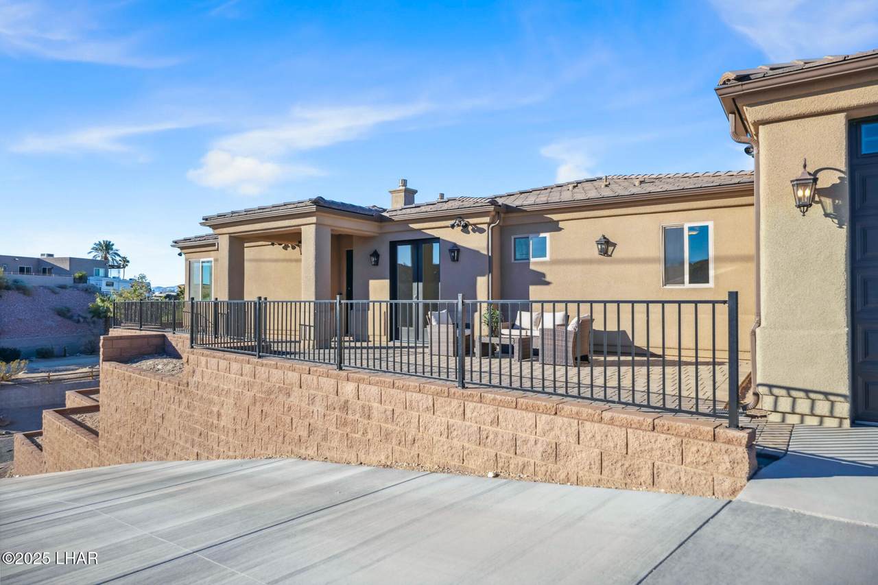 https://bt-photos.global.ssl.fastly.net/lakehavasu/1280_boomver_4_1032134-2.jpg