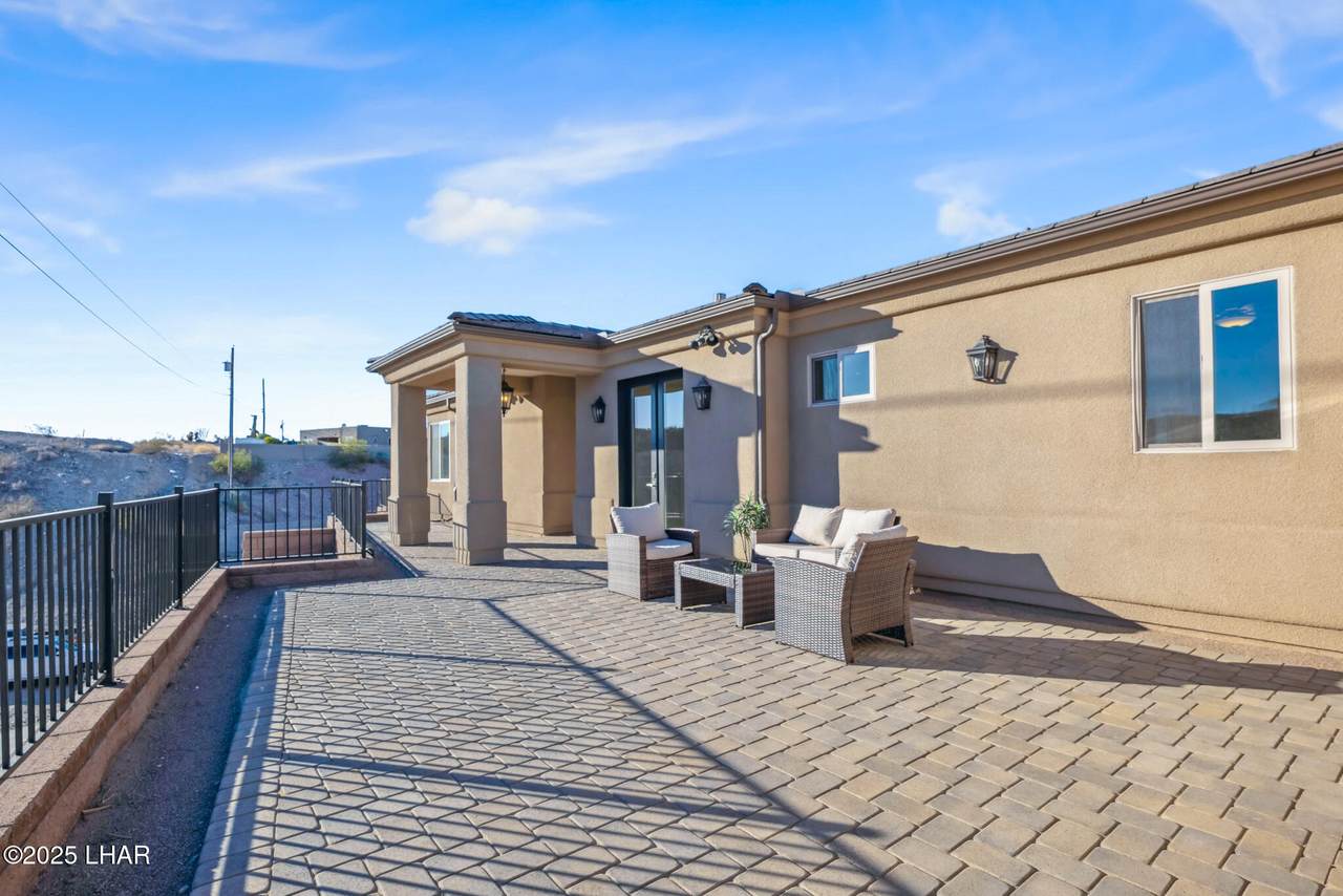 https://bt-photos.global.ssl.fastly.net/lakehavasu/1280_boomver_4_1032134-2.jpg