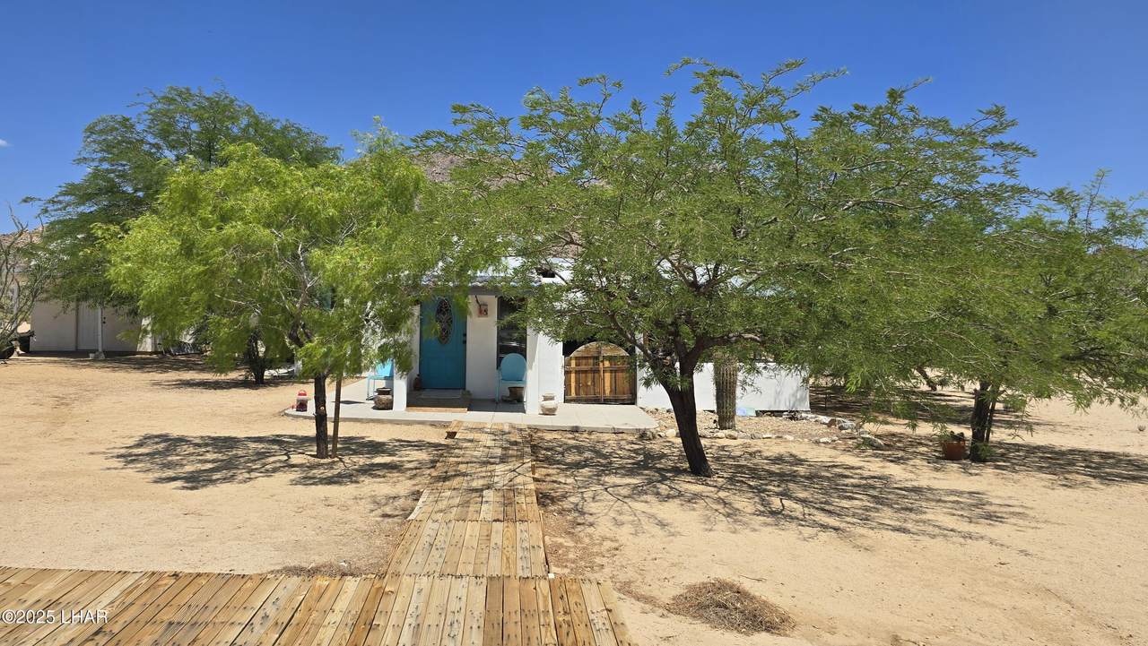 https://bt-photos.global.ssl.fastly.net/lakehavasu/1280_boomver_4_1034824-2.jpg