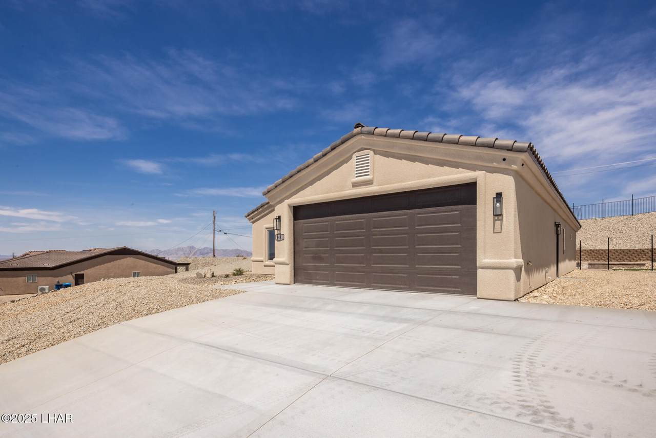 https://bt-photos.global.ssl.fastly.net/lakehavasu/1280_boomver_4_1035007-2.jpg