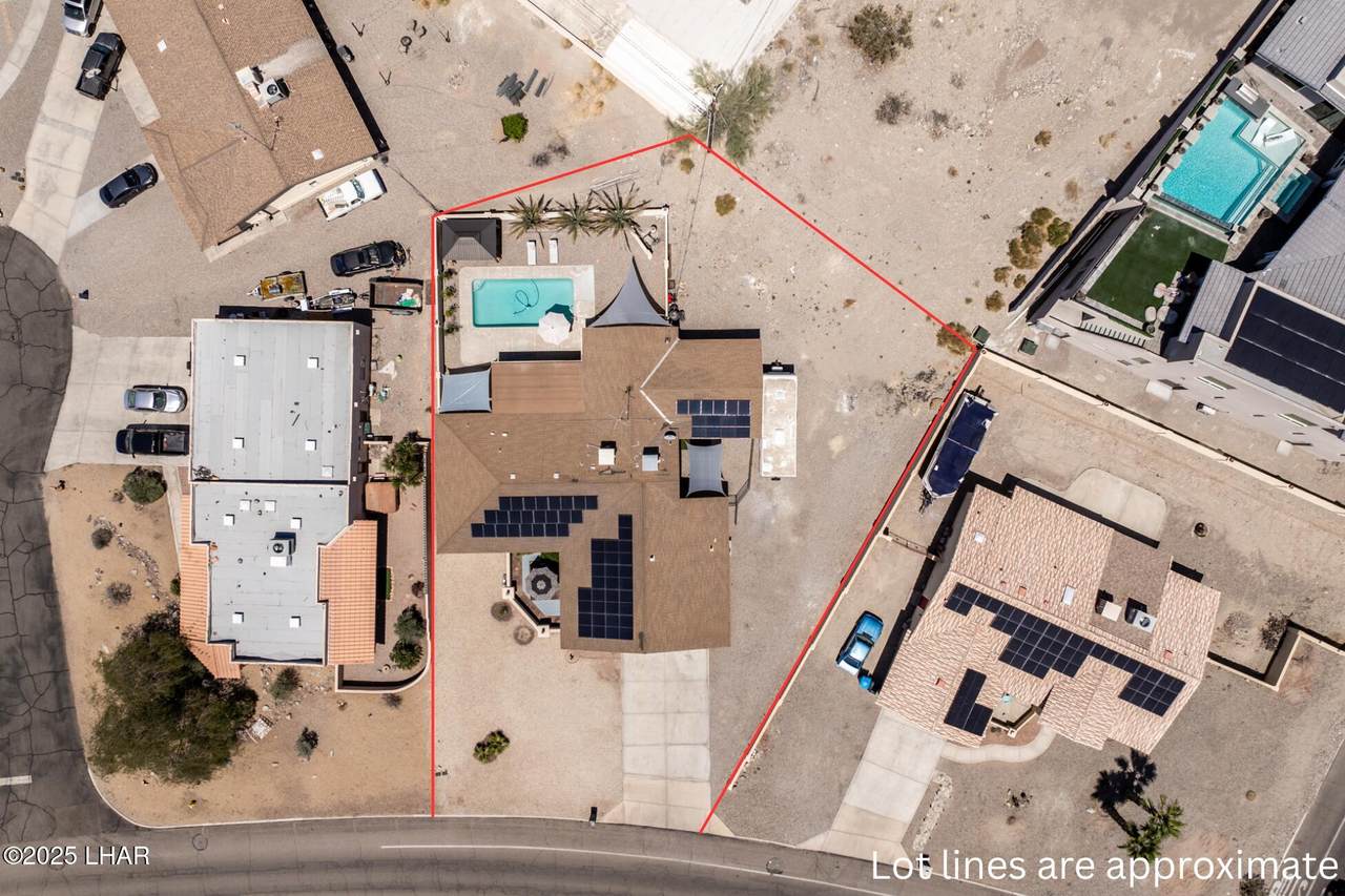2681 Rainbow Ave - Photo 1