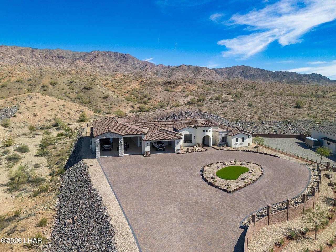 https://bt-photos.global.ssl.fastly.net/lakehavasu/1280_boomver_3_1036015-2.jpg