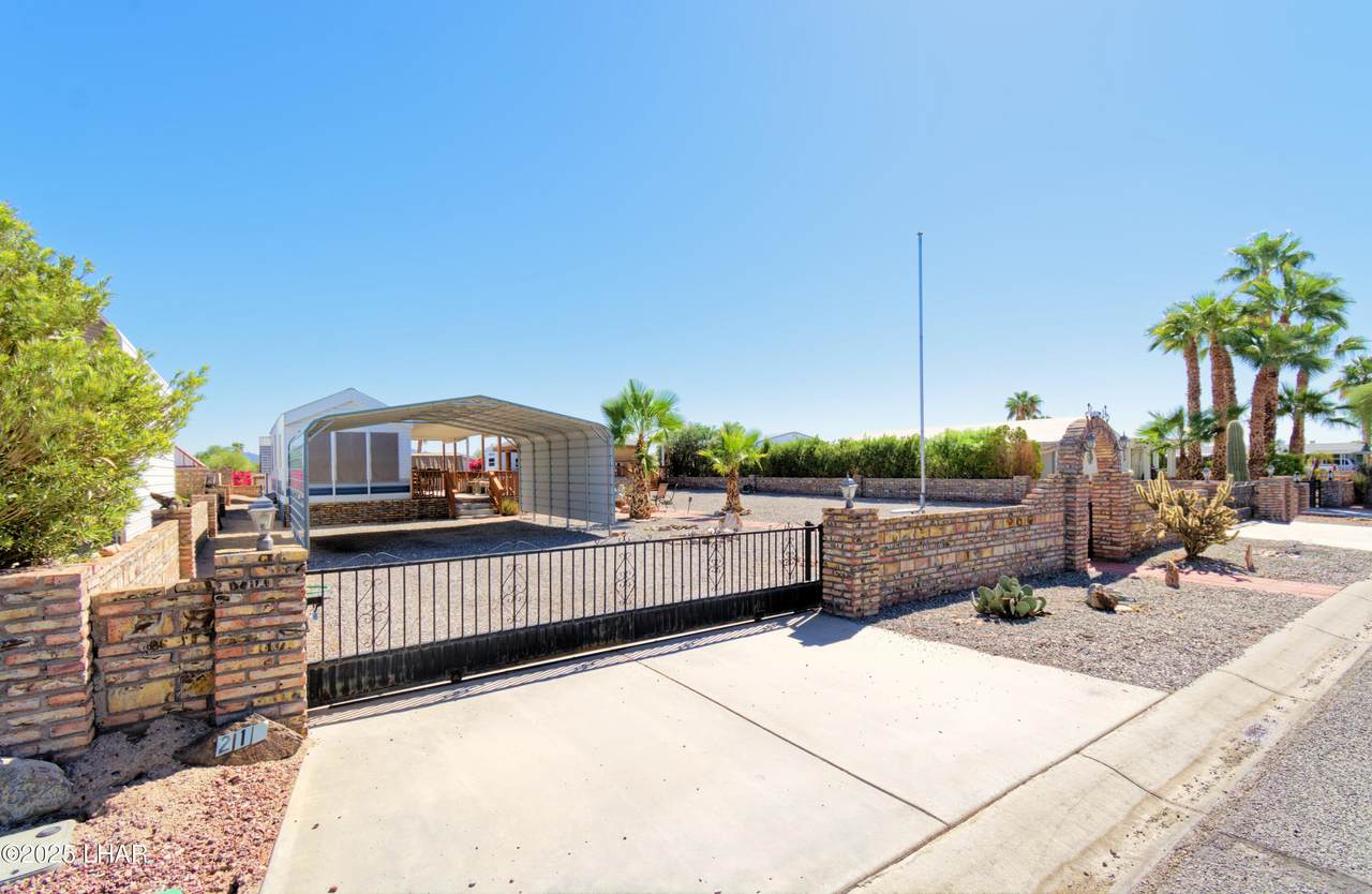 https://bt-photos.global.ssl.fastly.net/lakehavasu/1280_boomver_4_1037464-2.jpg